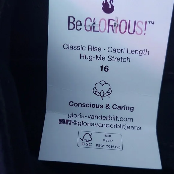 GLORIA VANDERBILT NWT Amanda Capri black jeans built in slimming panel size 16 - Picture 6 of 7